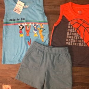 Lot of Boys size 3Tshirts and shorts.